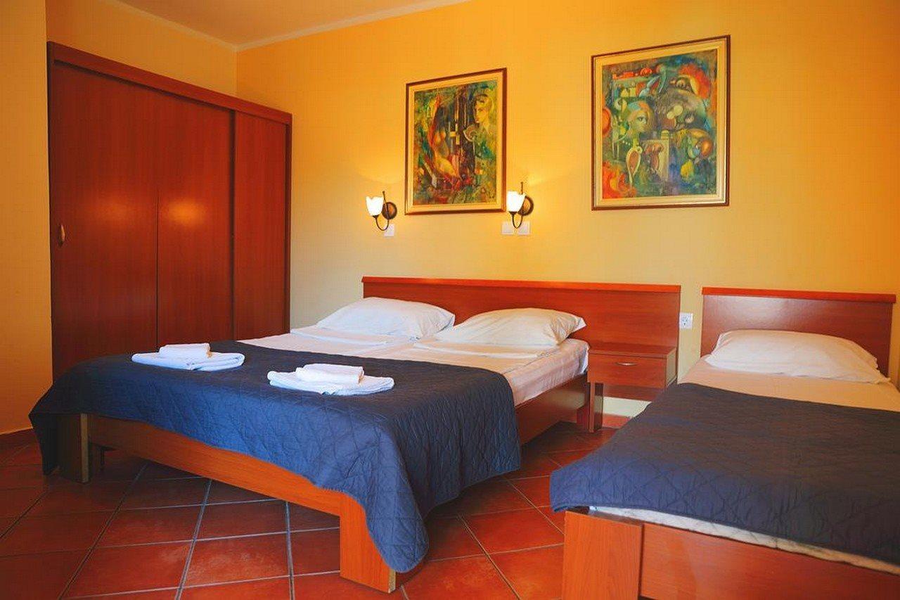 Hotel Meduza Bečići Ngoại thất bức ảnh