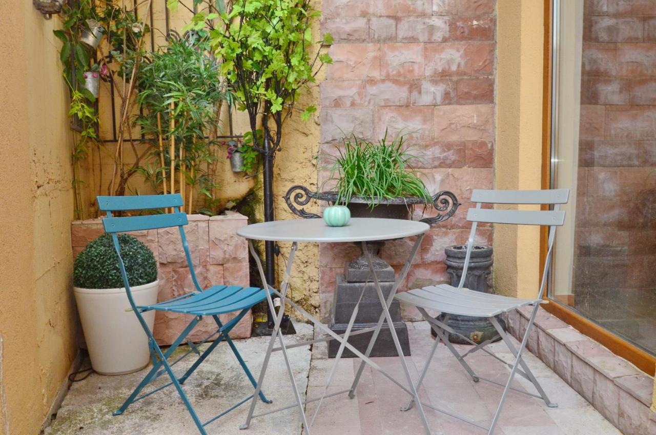 Hotel Meduza Bečići Ngoại thất bức ảnh