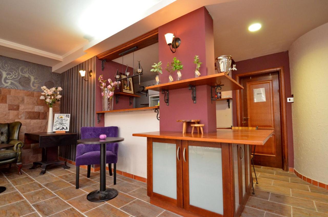 Hotel Meduza Bečići Ngoại thất bức ảnh